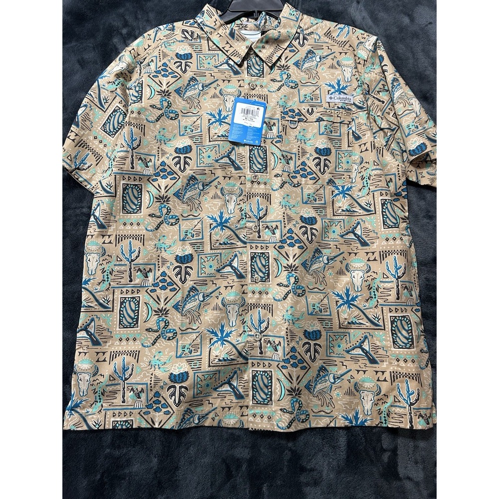 Columbia Wild Cast Camp Shirt Short Sleeve Button Up Men's Medium (F6)